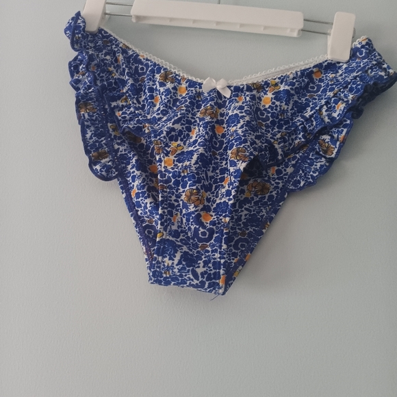 Strawberry Milk Mob Mykonos Bikini Bottom Blue L NWT - Picture 2 of 6